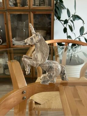 Marble Unicorn Figurine - Gray White